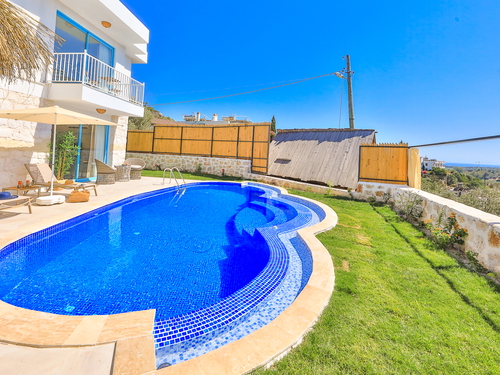  gece  -  Kasım
  | Kalkan Patara’da Jakuzili, Saunalı, Korunaklı Balayı Villası