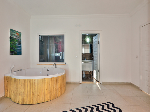 gece  -  Kasım
  | Kalkan İslamlar Köyü’nde Jakuzili ve Korunaklı Havuzlu Kiralık Villa