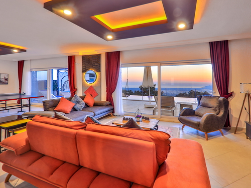  gece  -  Kasım
  | Kalkan İslamlar Köyü’nde Jakuzili ve Korunaklı Havuzlu Kiralık Villa