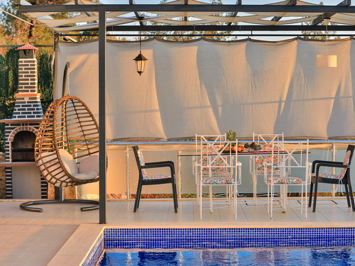  gece  -  Kasım
  | Kalkan İslamlar Köyü’nde Jakuzili ve Korunaklı Havuzlu Kiralık Villa