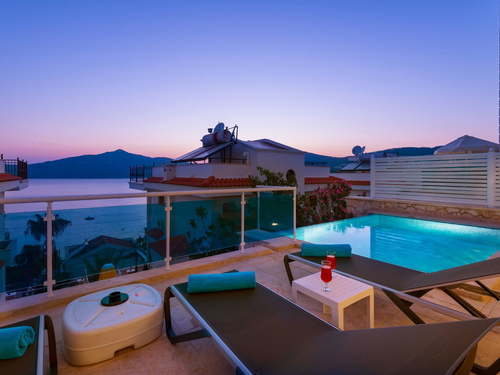  gece  -  Kasım
  | Kalkan Kışla’da Deniz Manzaralı Geniş Kiralık Villa