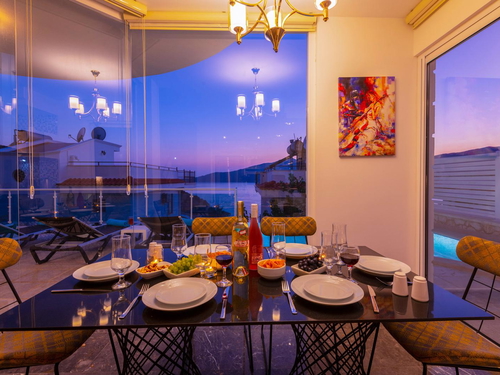  gece  -  Kasım
  | Kalkan Kışla’da Deniz Manzaralı Geniş Kiralık Villa