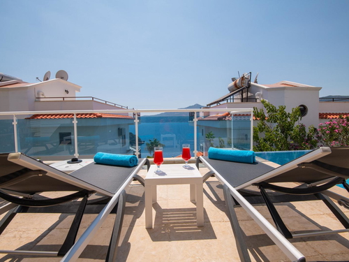  gece  -  Kasım
  | Kalkan Kışla’da Deniz Manzaralı Geniş Kiralık Villa