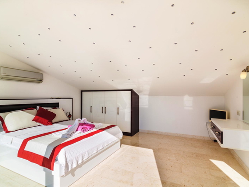  gece  -  Kasım
  | Kalkan Kızıltaş’ta Deniz Manzaralı Özel Havuzlu Villa