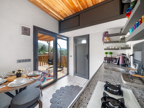  gece  -  Kasım
  | Kaş Ahatlı’da Özel Havuzlu 2 Kişilik Tiny House Tatili
