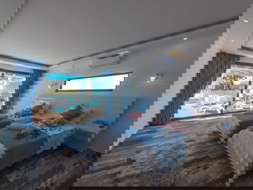  gece  -  Kasım
  | Kalkan Üzümlü’de Doğa Manzaralı, Korunaklı ve Jakuzili Tatil Villası