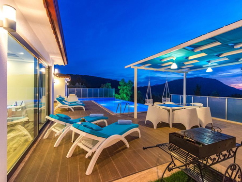  gece  -  Kasım
  | Kalkan Üzümlü’de Doğa Manzaralı, Korunaklı ve Jakuzili Tatil Villası