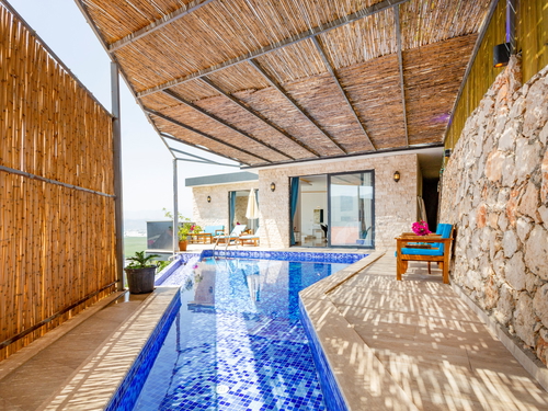  gece  -  Kasım
  | Kalkan Yeşilköy’de Jakuzili ve Korunaklı Özel Havuzlu Villa