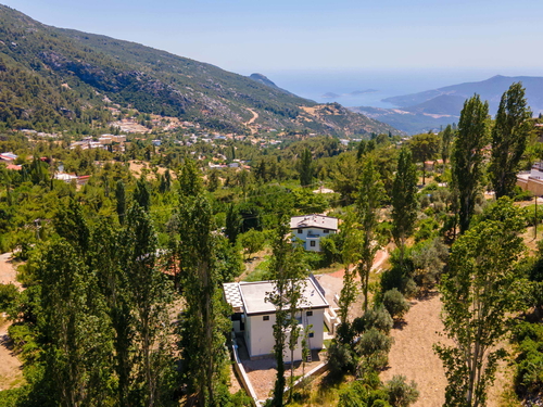  gece  -  Kasım
  | İslamlar Köyü’nde Jakuzili ve Korunaklı Havuzlu Kiralık Villa