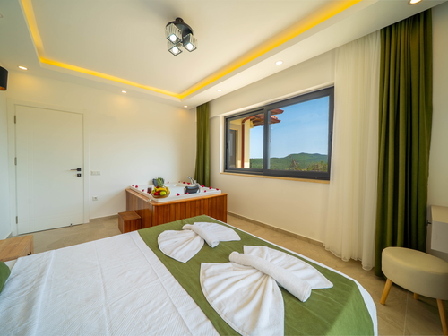  gece  -  Kasım
  | Villa Kaş Çukurbağ’da Muhafazakar, Özel Havuzlu 6 Kişilik Kiralık Villa