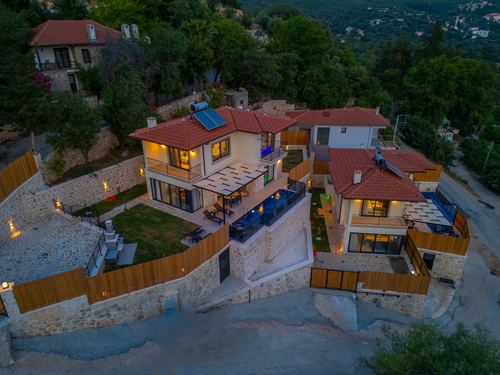  gece  -  Kasım
  | Kaş Çukurbağ’da Doğa Manzaralı Lüks Kiralık Villa
