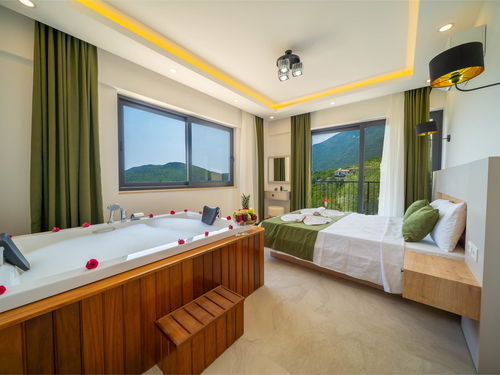 gece - Kasım
| Kaş Çukurbağ’da Doğa Manzaralı Lüks Kiralık Villa