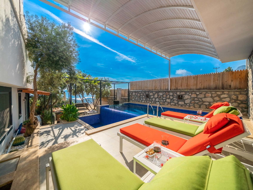  gece  -  Kasım
  | Kalkan Kördere’de Kısmi Deniz Manzaralı Lüks Villa