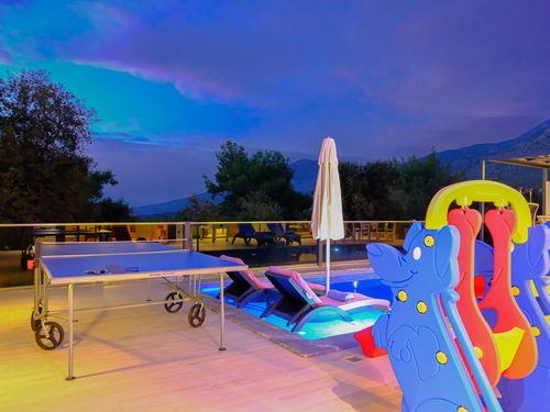  gece  -  Kasım
  | Kalkan Üzümlü’de Hamam Sauna Jakuzili Korunaklı Villa