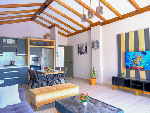 gece - Kasım
| Kalkan Üzümlü’de Hamam Sauna Jakuzili Korunaklı Villa