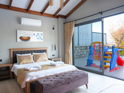  gece  -  Kasım
  | Kalkan Üzümlü’de Hamam Sauna Jakuzili Korunaklı Villa