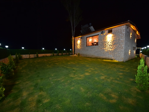  gece  -  Kasım
  | Demre Davazlar’da Jakuzili ve Bahçeli Kiralık Villa