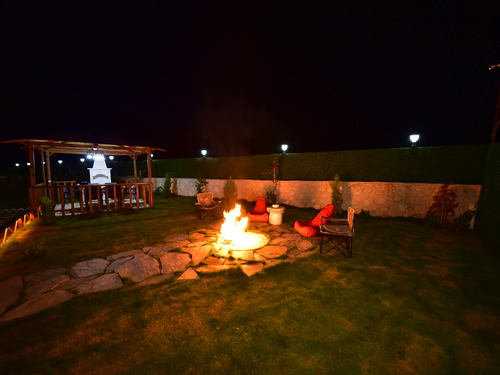  gece  -  Kasım
  | Demre Davazlar’da Jakuzili ve Bahçeli Kiralık Villa