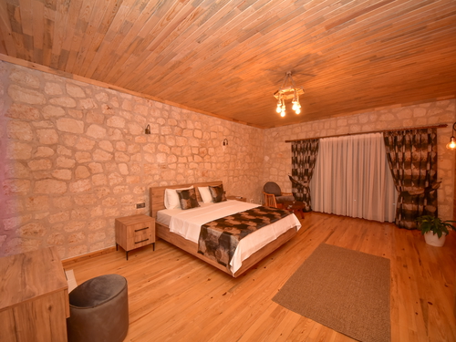  gece  -  Kasım
  | Demre Davazlar’da Jakuzili ve Bahçeli Kiralık Villa