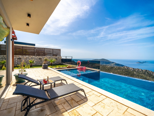  gece  -  Kasım
  | Kalkan Kördere’de Deniz Manzaralı ve Muhafazakar 6 Kişilik Tatil Villası