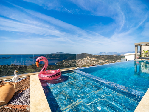  gece  -  Kasım
  | Kalkan Kördere’de Deniz Manzaralı ve Muhafazakar 6 Kişilik Tatil Villası
