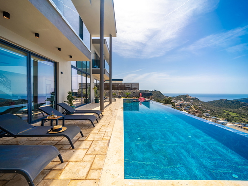 gece  -  Kasım
  | Kalkan Kördere’de Deniz Manzaralı ve Muhafazakar 6 Kişilik Tatil Villası