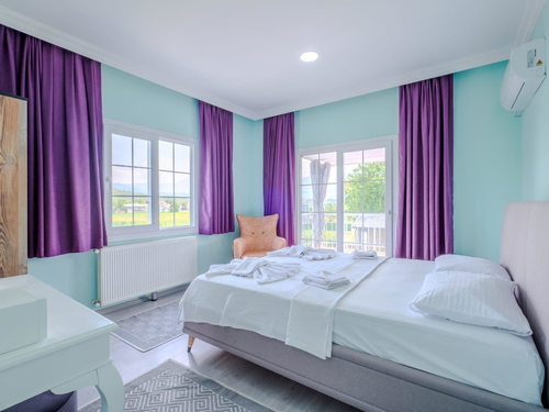  gece  -  Kasım
  | Fethiye Seydikemer’de Doğa İçinde Romantik ve Huzurlu Tatil Villası
