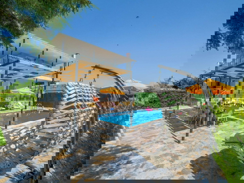  gece  -  Kasım
  | Fethiye Seydikemer’de Doğa İçinde Romantik ve Huzurlu Tatil Villası