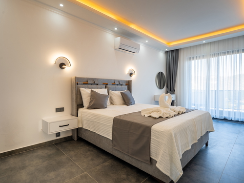  gece  -  Kasım
  | Kalkan Kördere’de Deniz Manzaralı, Hamam ve Sauna’lı Lüks Villa
