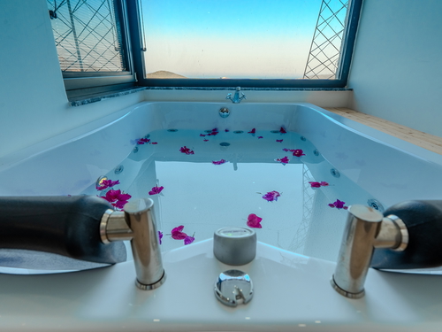  gece  -  Kasım
  | Kalkan Kördere’de Deniz Manzaralı, Hamam ve Sauna’lı Lüks Villa