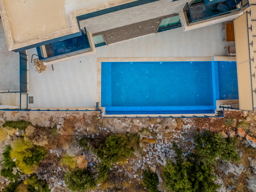  gece  -  Kasım
  | Kalkan Kördere’de Deniz Manzaralı, Hamam ve Sauna’lı Lüks Villa