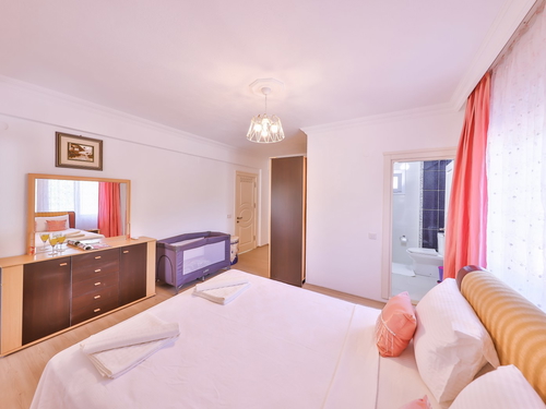gece - Kasım
| Kalkan Hacıoğlan'da 10 Kişilik Lüks Villa: Tuzlu Su Havuzlu ve Jakuzili Cennet