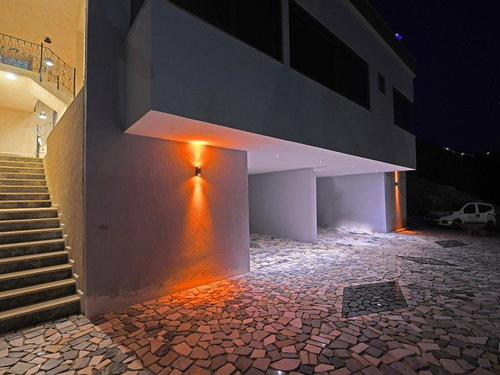  gece  -  Kasım
  | Kalkan Akbel'de Deniz Manzaralı Lüks Villa: Isıtmalı Havuz ve Jakuzi İle Konforlu Tatil