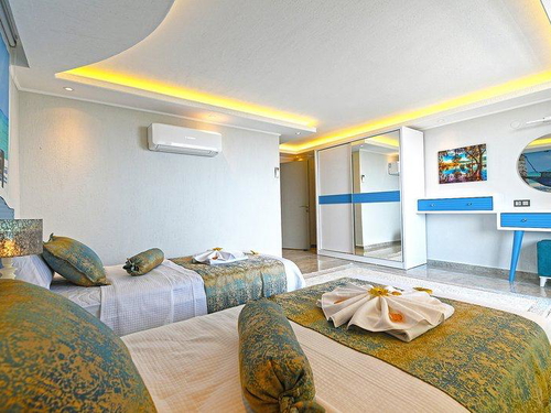  gece  -  Kasım
  | Kalkan Akbel'de Deniz Manzaralı Lüks Villa: Isıtmalı Havuz ve Jakuzi İle Konforlu Tatil