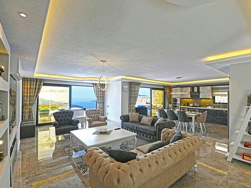 gece - Kasım
| Kalkan Akbel'de Deniz Manzaralı Lüks Villa: Isıtmalı Havuz ve Jakuzi İle Konforlu Tatil