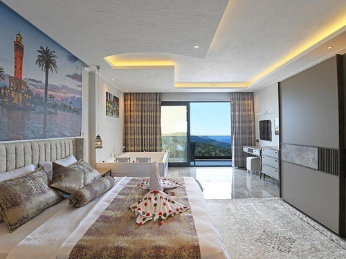 gece  -  Kasım
  | Kalkan Akbel'de Deniz Manzaralı Lüks Villa: Isıtmalı Havuz ve Jakuzi İle Konforlu Tatil