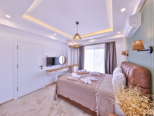 gece  -  Kasım
  | Kaş Çukurbağ'da Özel Havuzlu 4 Kişilik Kiralık Villa