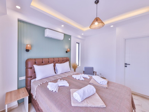  gece  -  Kasım
  | Kaş Çukurbağ'da Özel Havuzlu 4 Kişilik Kiralık Villa
