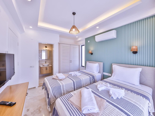  gece  -  Kasım
  | Kaş Çukurbağ'da Özel Havuzlu 4 Kişilik Kiralık Villa