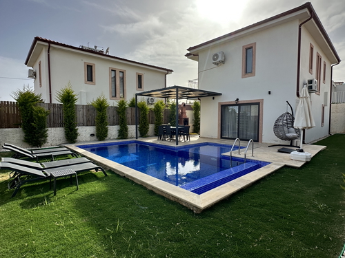  gece  -  Kasım
  | Kaş Çukurbağ'da Özel Havuzlu 4 Kişilik Kiralık Villa