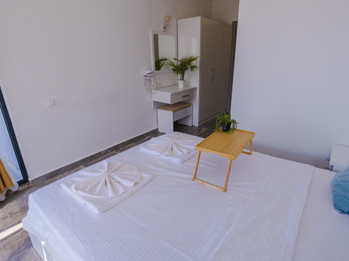  gece  -  Kasım
  | Kalkan Kızıltaş'ta Deniz Manzaralı, Jakuzili Lüks Villa Tatili: 10 Kişilik Özel Cennet