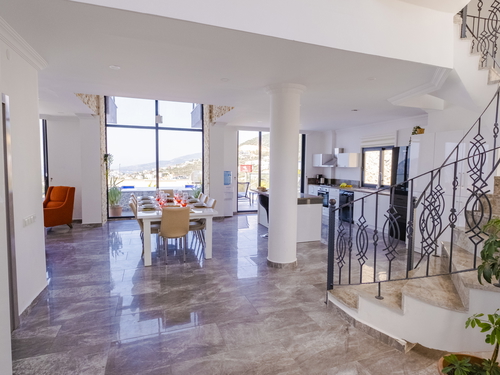  gece  -  Kasım
  | Kalkan Kızıltaş'ta Deniz Manzaralı, Jakuzili Lüks Villa Tatili: 10 Kişilik Özel Cennet