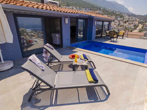  gece  -  Kasım
  | Kalkan Kızıltaş'ta Deniz Manzaralı, Jakuzili Lüks Villa Tatili: 10 Kişilik Özel Cennet