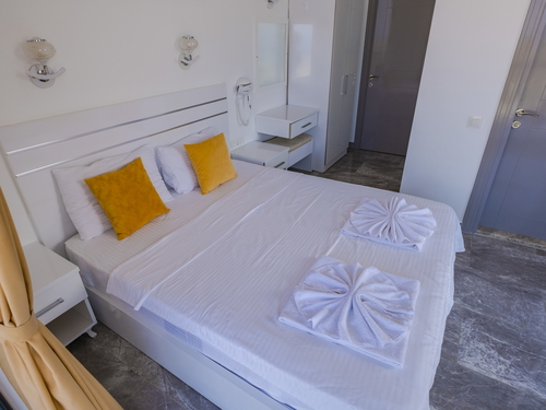  gece  -  Kasım
  | Kalkan Kızıltaş'ta Deniz Manzaralı, Jakuzili Lüks Villa Tatili: 10 Kişilik Özel Cennet