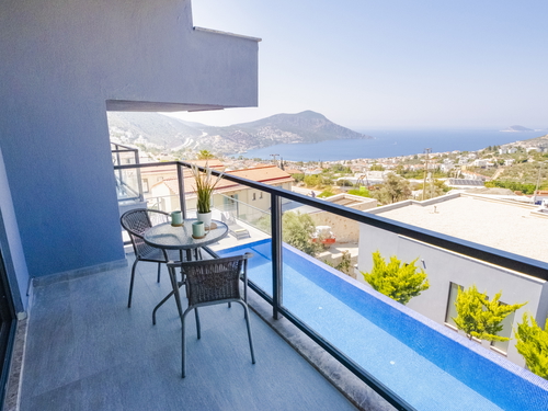  gece  -  Kasım
  | Kalkan Kızıltaş'ta Deniz Manzaralı, Jakuzili Lüks Villa Tatili: 10 Kişilik Özel Cennet