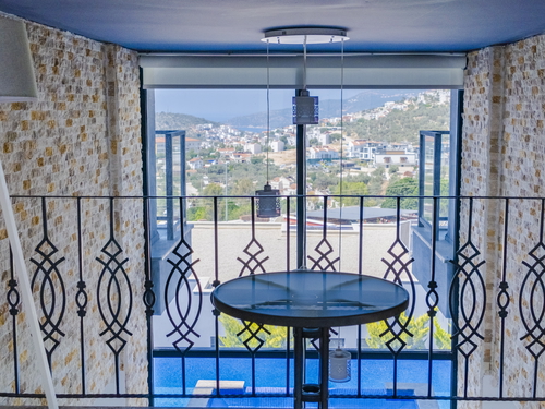  gece  -  Kasım
  | Kalkan Kızıltaş'ta Deniz Manzaralı, Jakuzili Lüks Villa Tatili: 10 Kişilik Özel Cennet