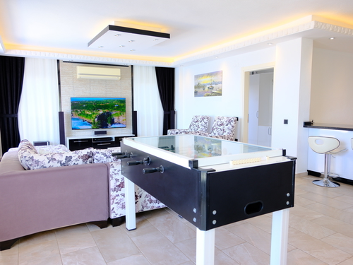 gece - Kasım
| Kalkan Kördere’de Jakuzili ve Isıtmalı Havuzlu 8 Kişilik Lüks Villa