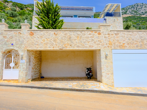  gece  -  Kasım
  | Kalkan Kördere’de Jakuzili ve Isıtmalı Havuzlu 8 Kişilik Lüks Villa