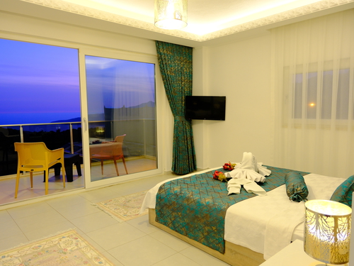  gece  -  Kasım
  | Kalkan Kördere’de Jakuzili ve Isıtmalı Havuzlu 8 Kişilik Lüks Villa