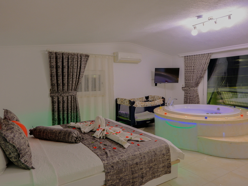 gece - Kasım
| Kalkan Kördere’de Jakuzili ve Isıtmalı Havuzlu 8 Kişilik Lüks Villa